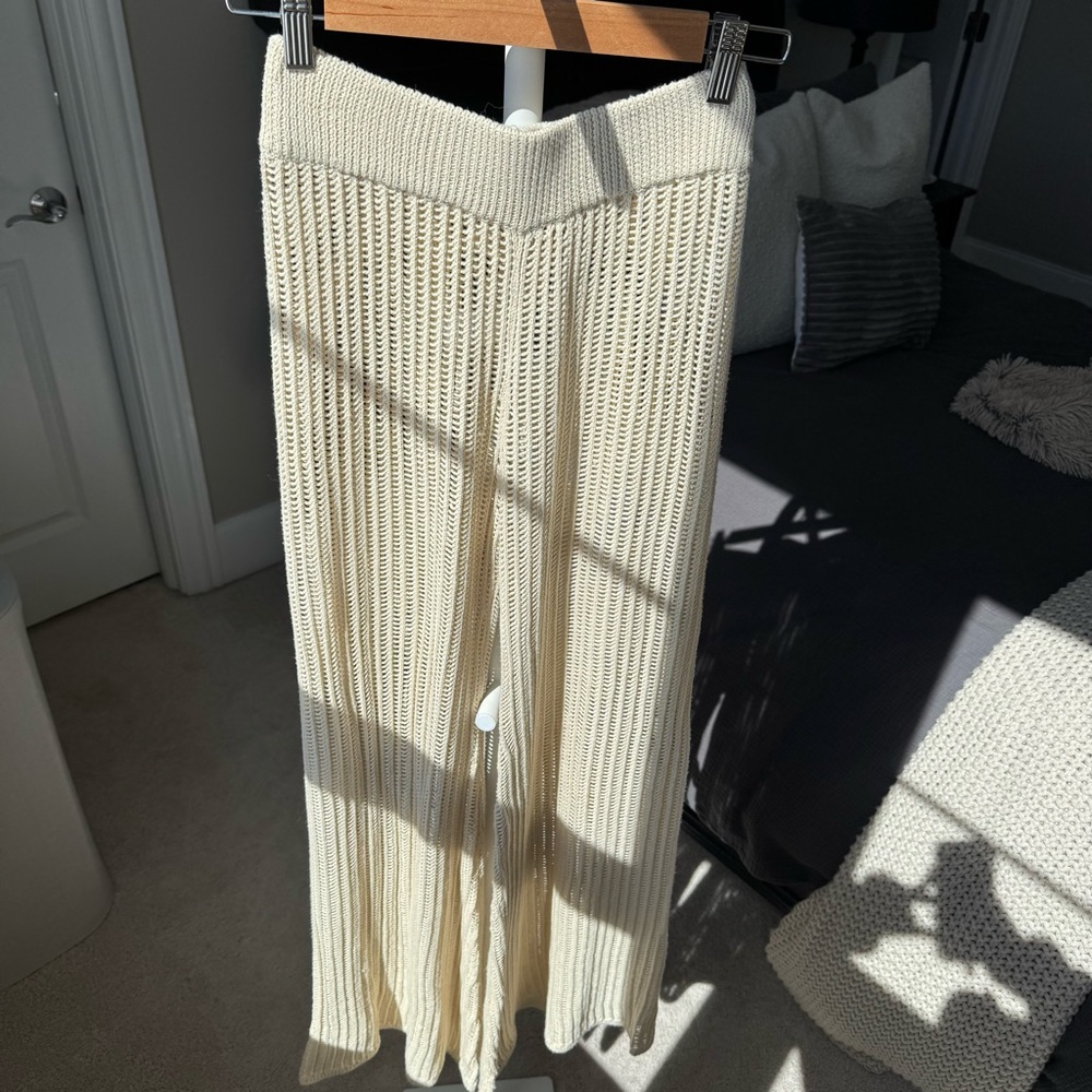 Elan Open Knit Cover-Up Pants - Picture 4 of 6